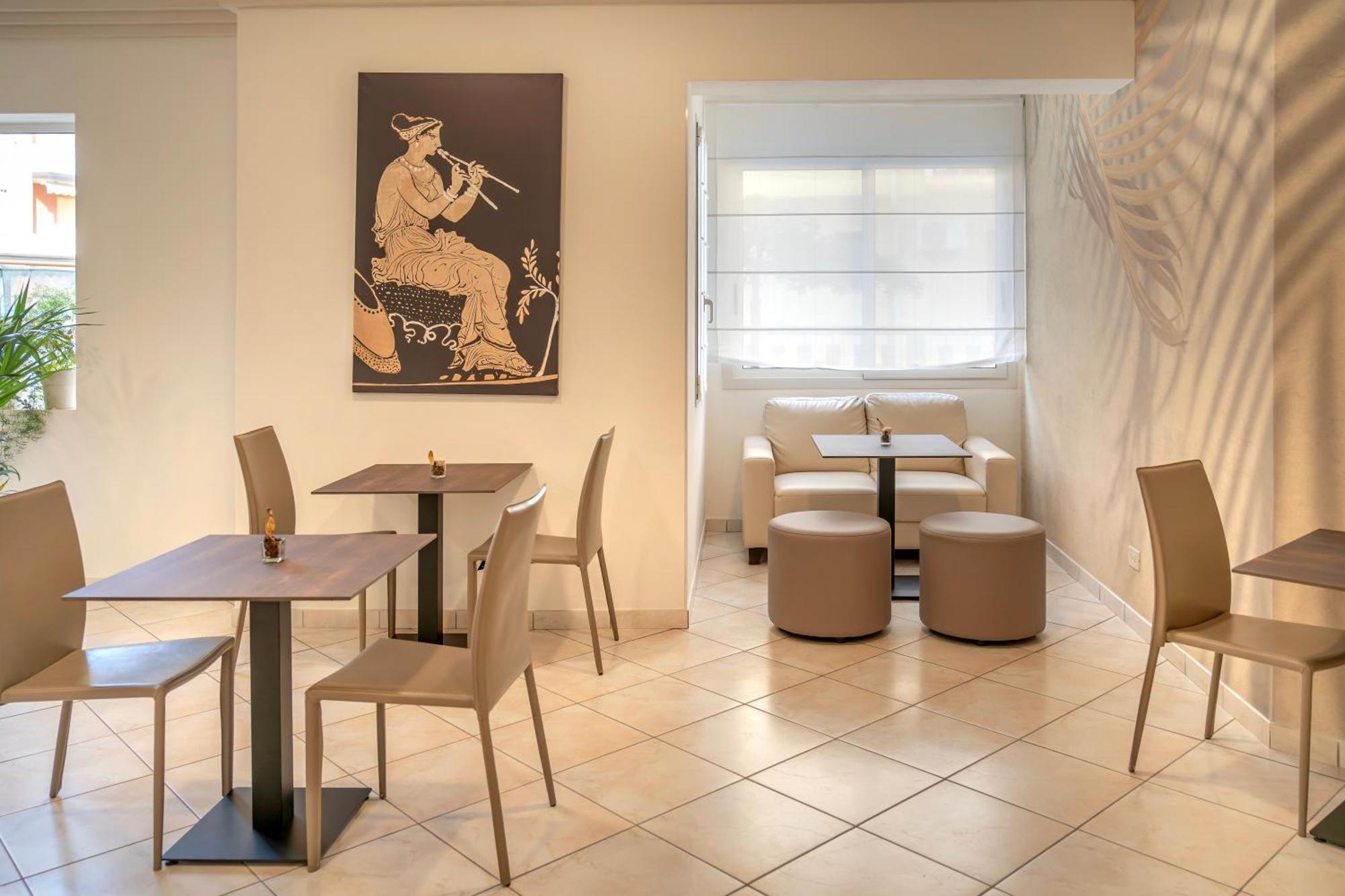 Hotel Atenea Golden Star カオルレ エクステリア 写真