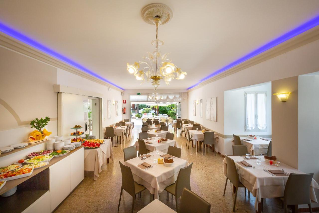 Hotel Atenea Golden Star カオルレ エクステリア 写真